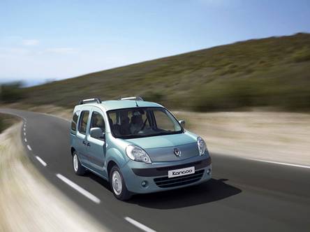 Компания Renault распространяет информацию об новой версии Kangoo